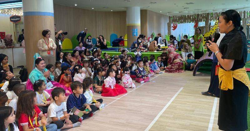 Popmama.com/Michelle Velita